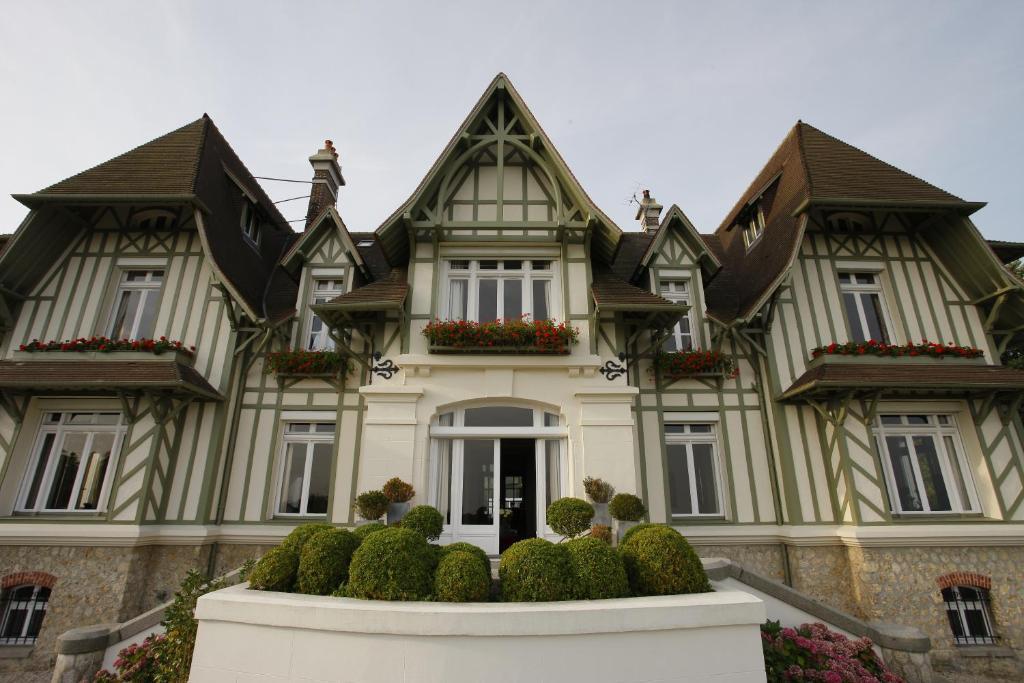 Bed and Breakfast Manoir de Benerville à Deauville Extérieur photo