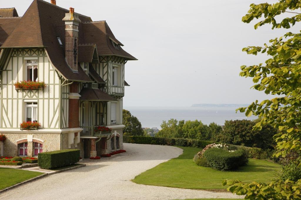 Bed and Breakfast Manoir de Benerville à Deauville Extérieur photo